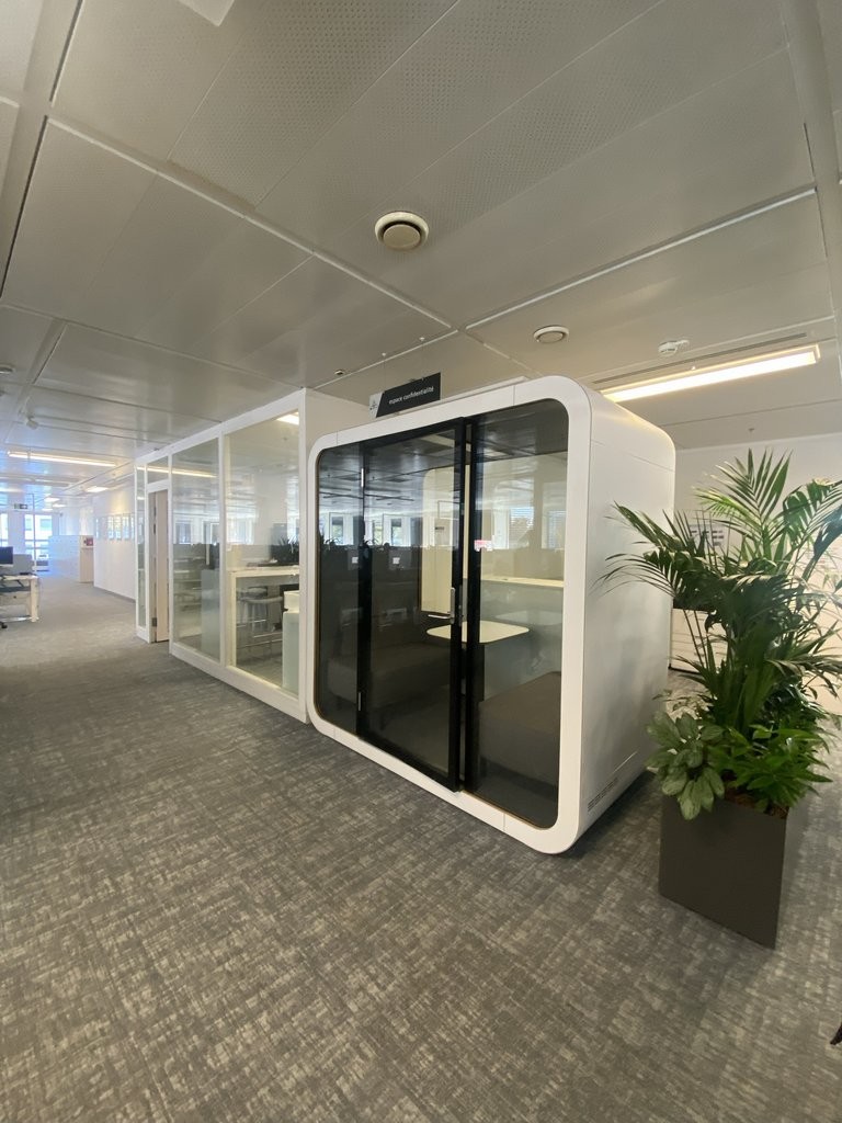 Surface Bureaux 2ème étage - 1'105m2 - 3