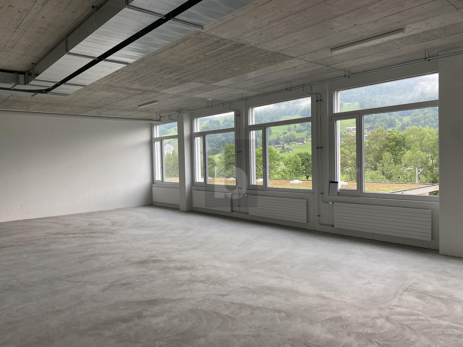 MODERN, GROSSZÜGIG UND ZENTRAL - 1