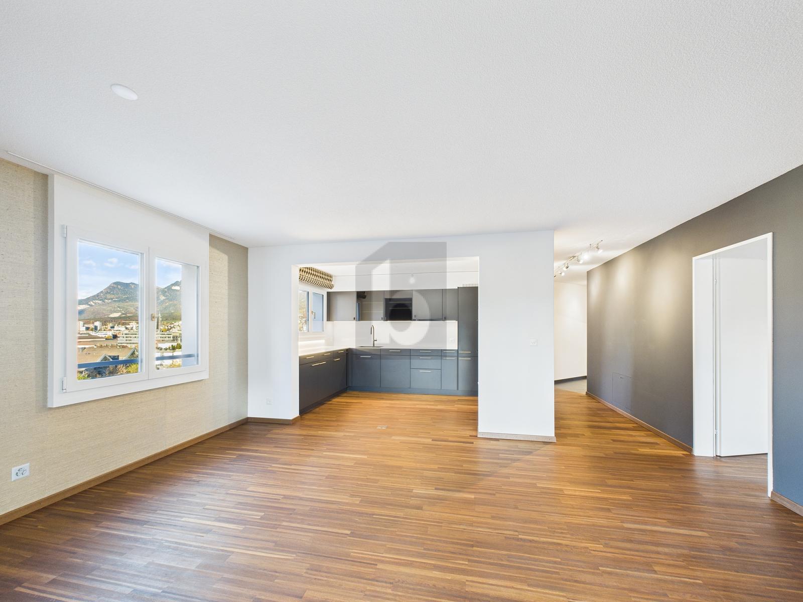 HOCHWERTIG SANIERT MIT WEITSICHT - 0