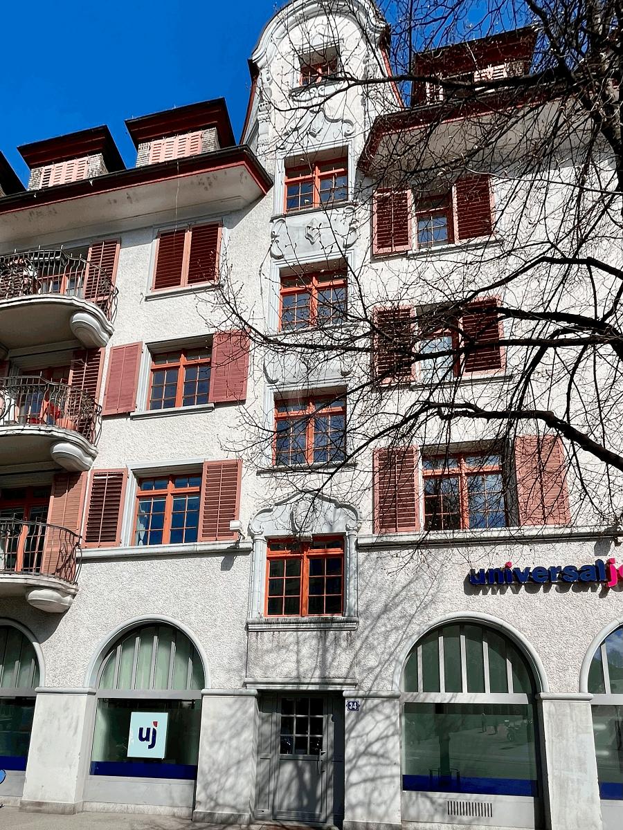 MODERN AN TOP LAGE - 0