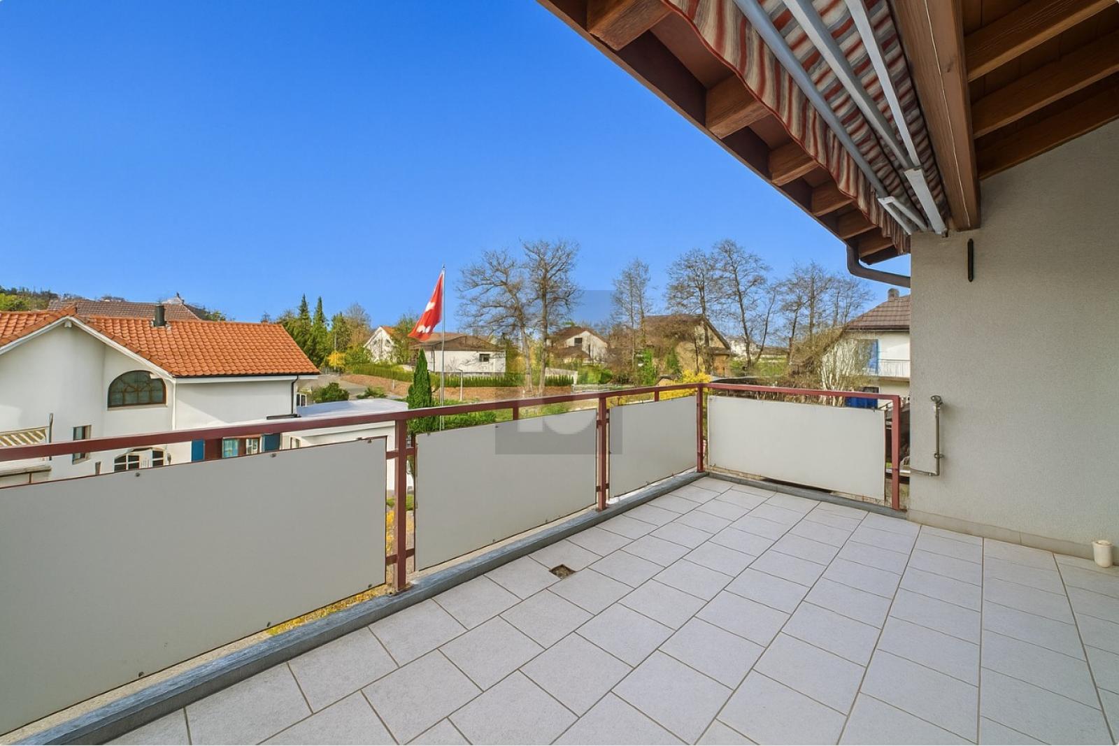 RUHIGE LAGE MIT SONNIGEM BALKON - 0