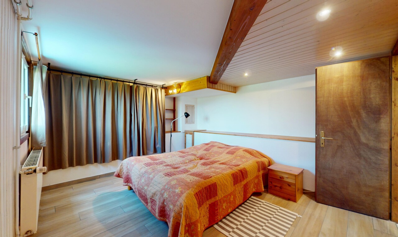 In Saulcy: Einfamilienhaus mit zwei Wohnungen und Bergblick - 10