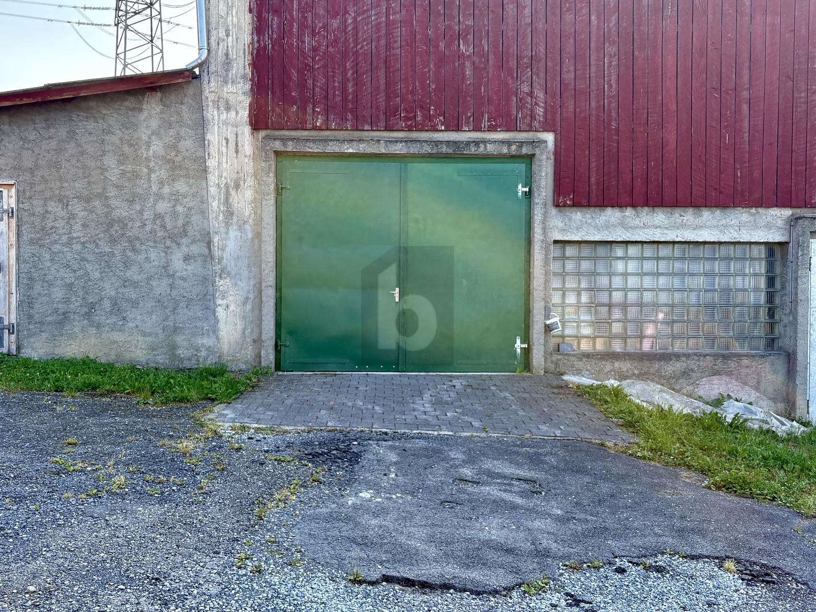 VIELSEITIG NUTZBAR UND GROSSZÜGIG - 1