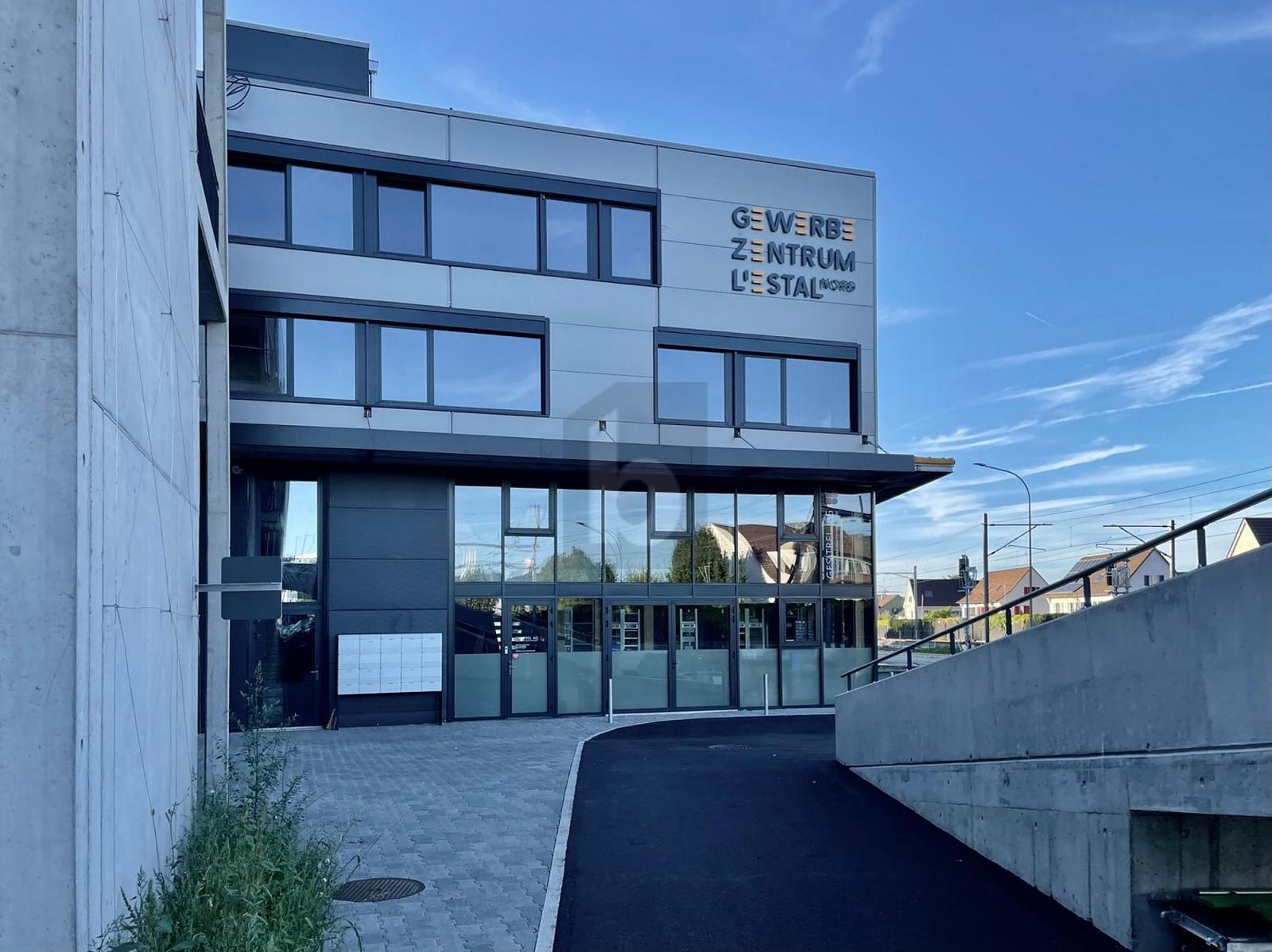 HOCHWERTIG IN REPRÄSENTATIVEM NEUBAU! - 0