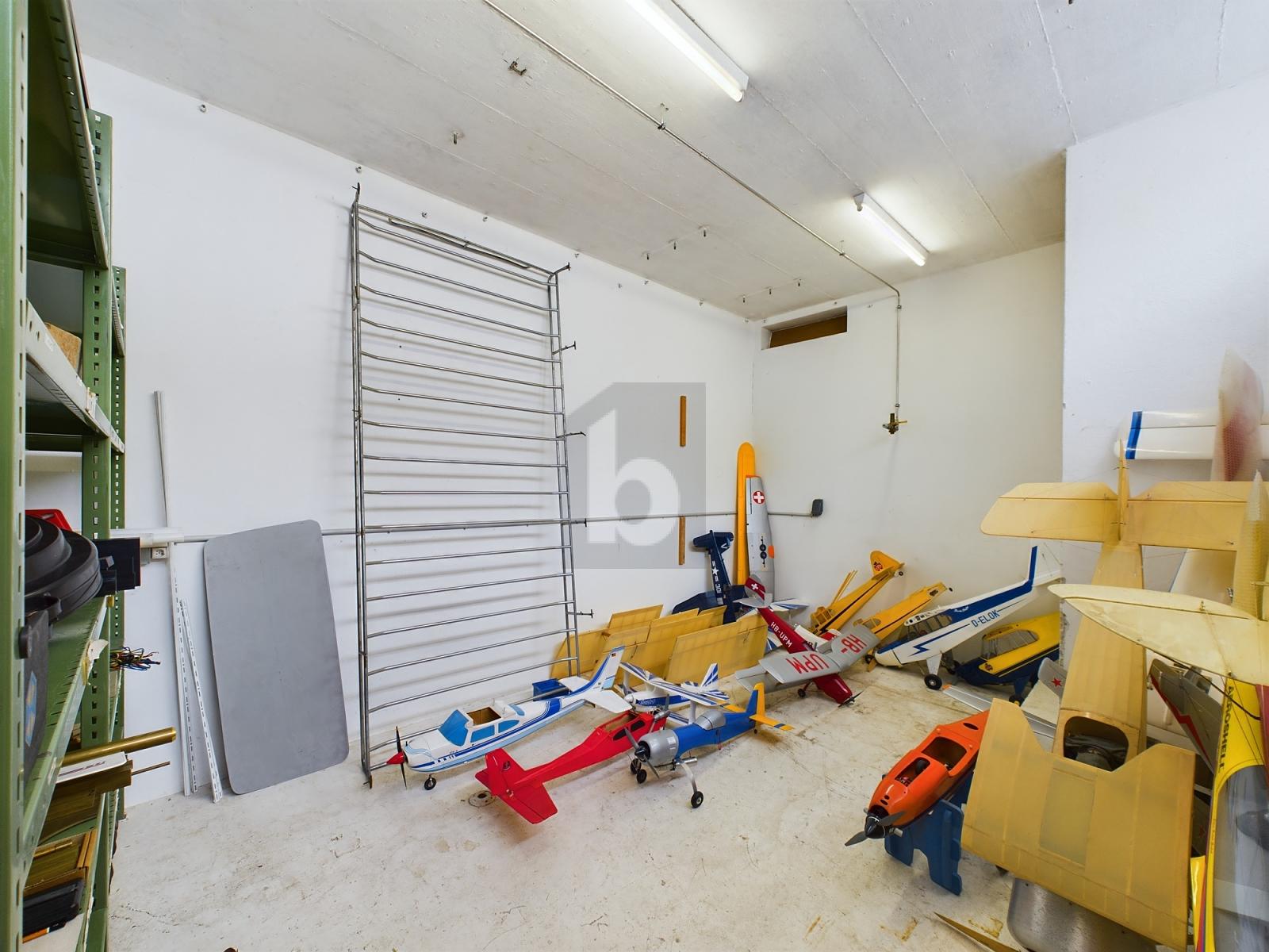 VIELSEITIG UND ZENTRAL - 3