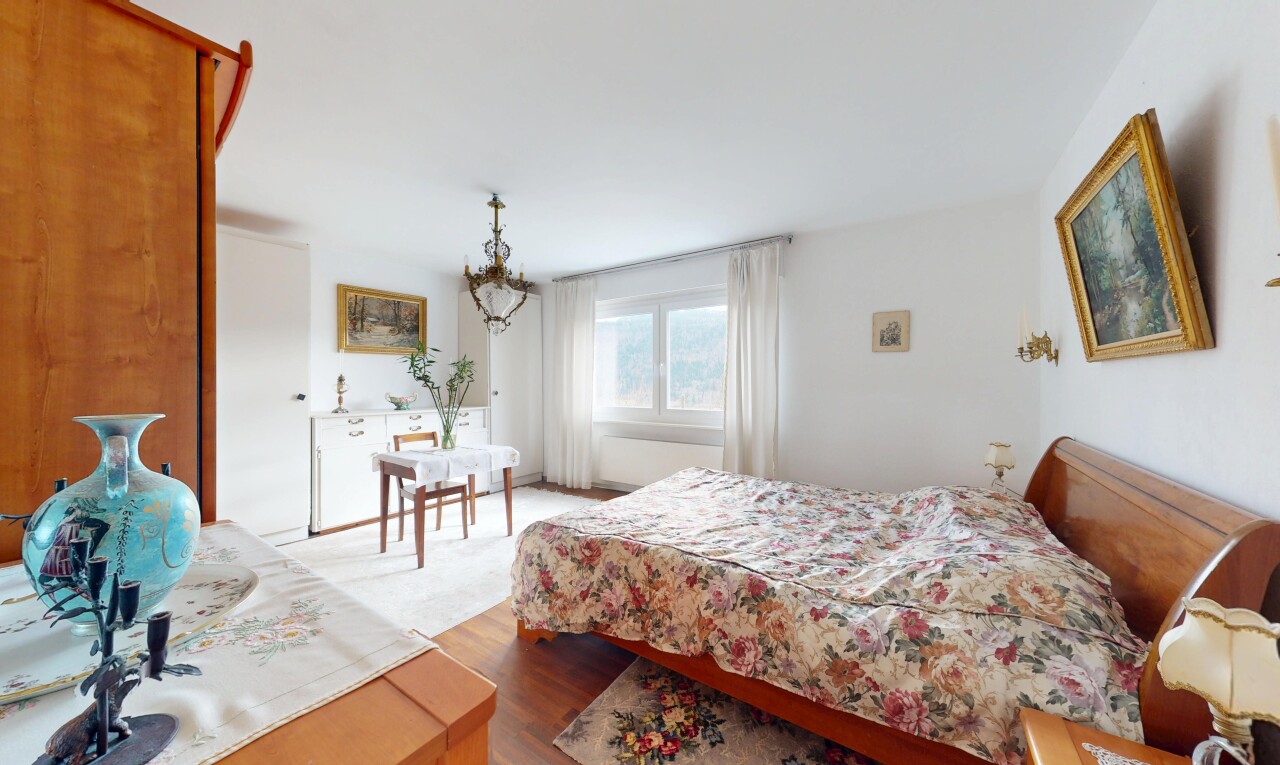 Beautiful detached house with large garden and unobstructed views - 11