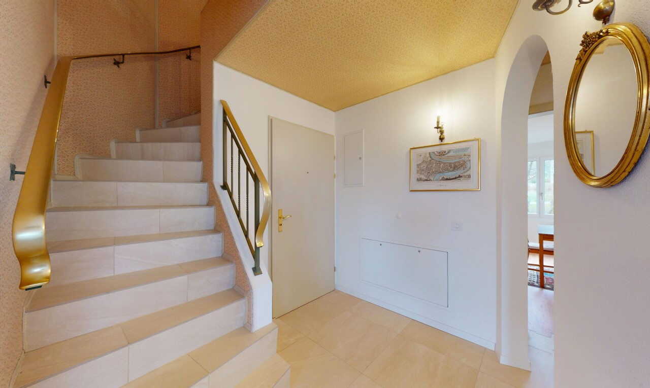 4.5-Zimmer-Maisonettewohnung mit Zusatzzimmer und teilweiser Seesicht - 10