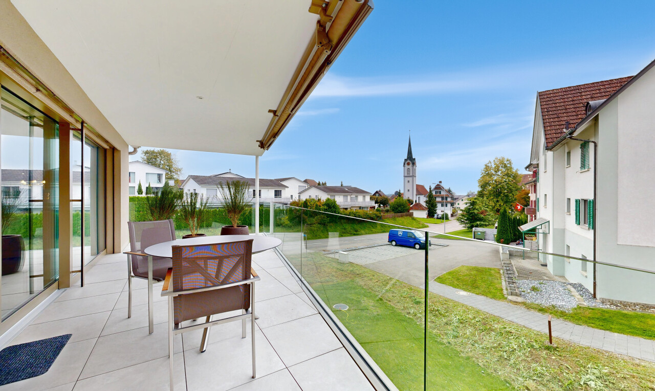 Helle 4.5-Zimmer-Maisonettewohnung mit Balkon und viel Raum für Ideen - 4