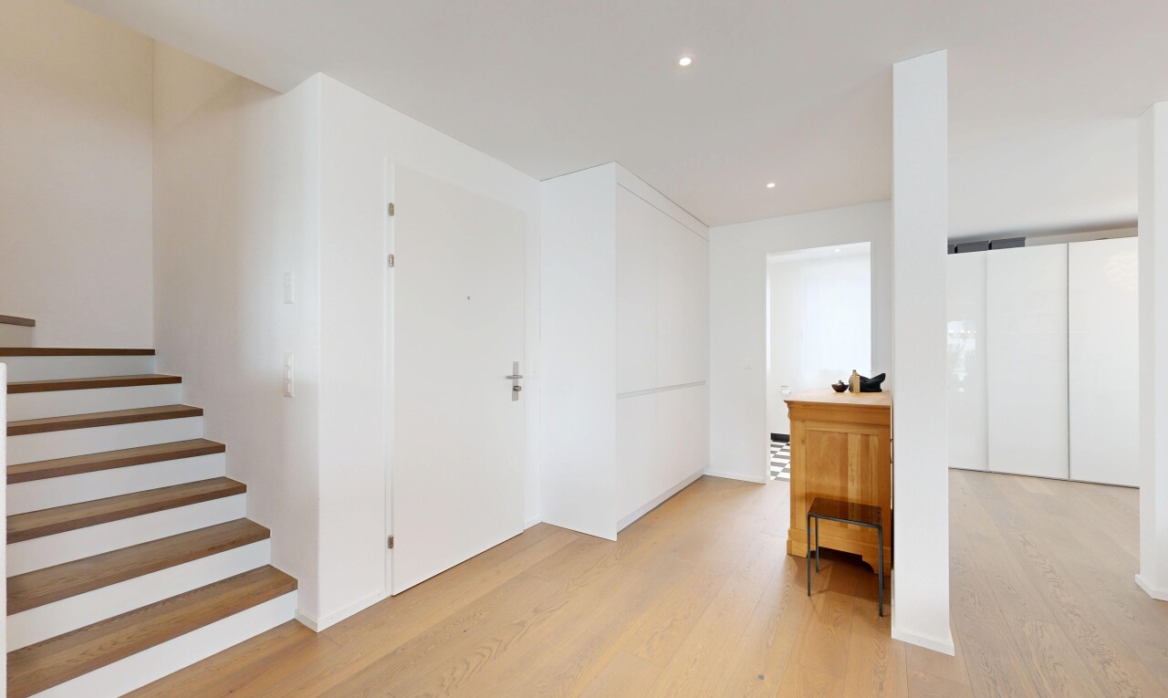 Helle 4.5-Zimmer-Maisonettewohnung mit Balkon und viel Raum für Ideen - 8