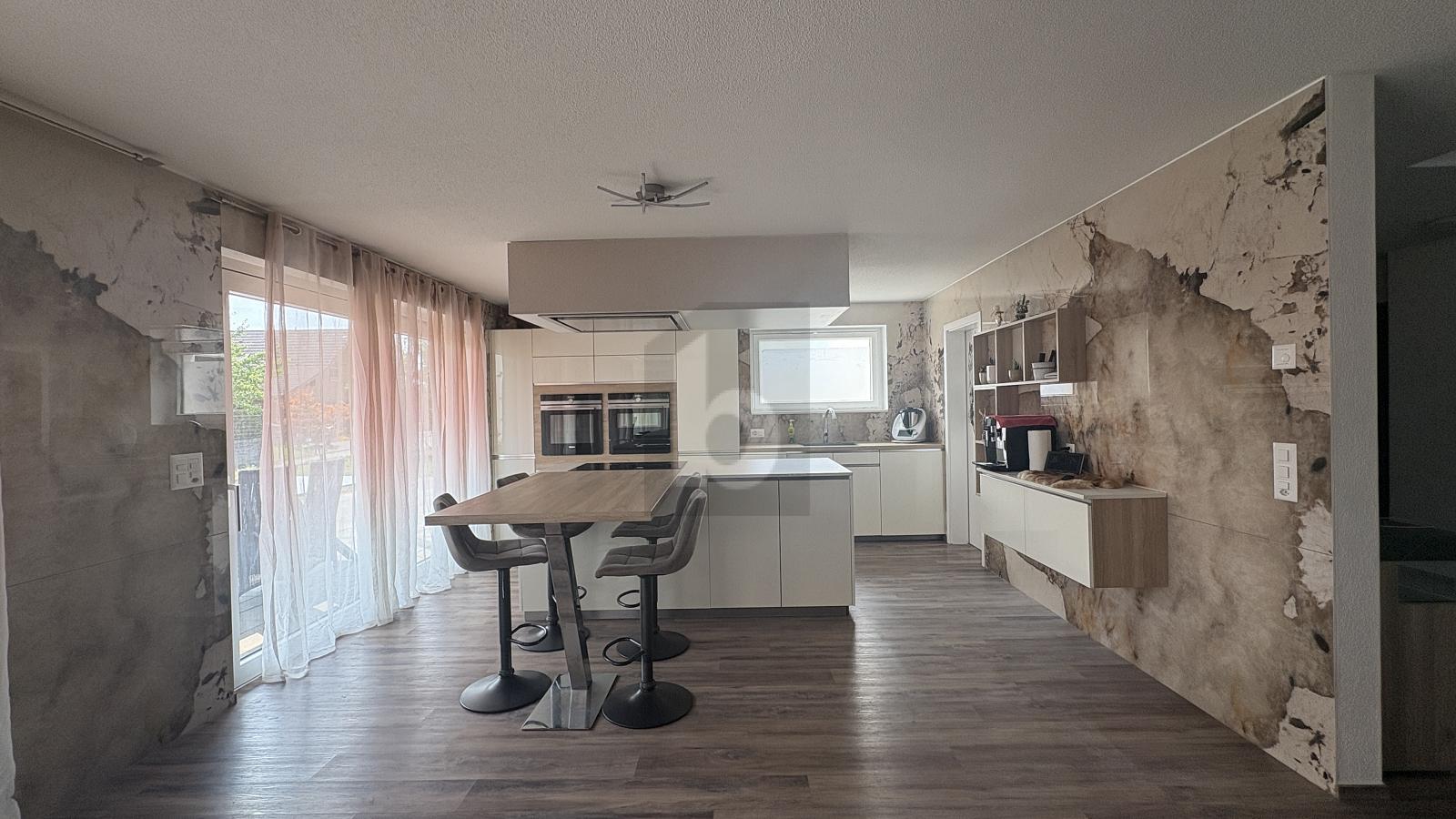 SITUATION EXCEPTIONELLE AU BORD DE LA FORET - 2