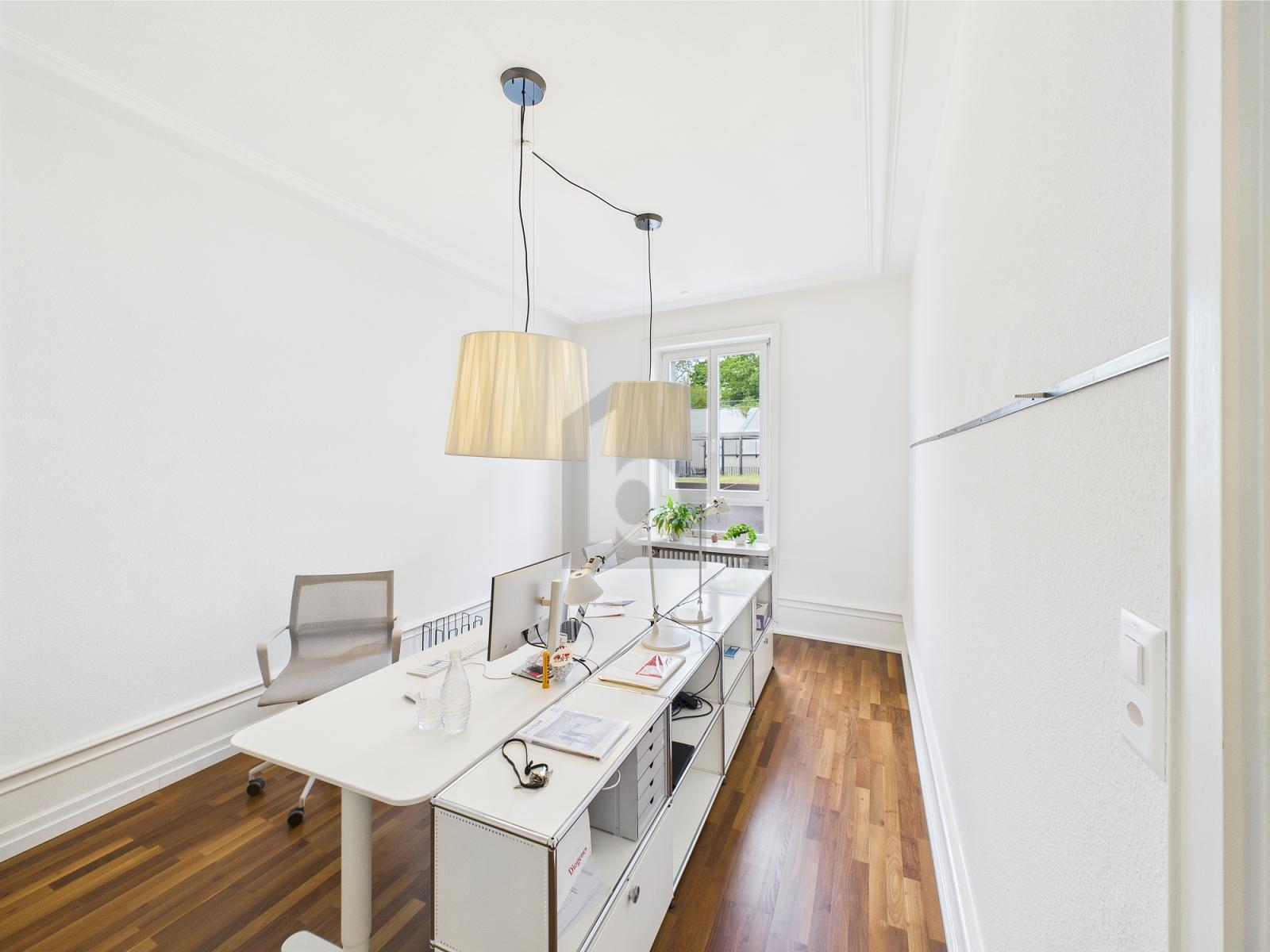 MODERN UND GERÄUMIG IM HERZEN DER STADT - 2