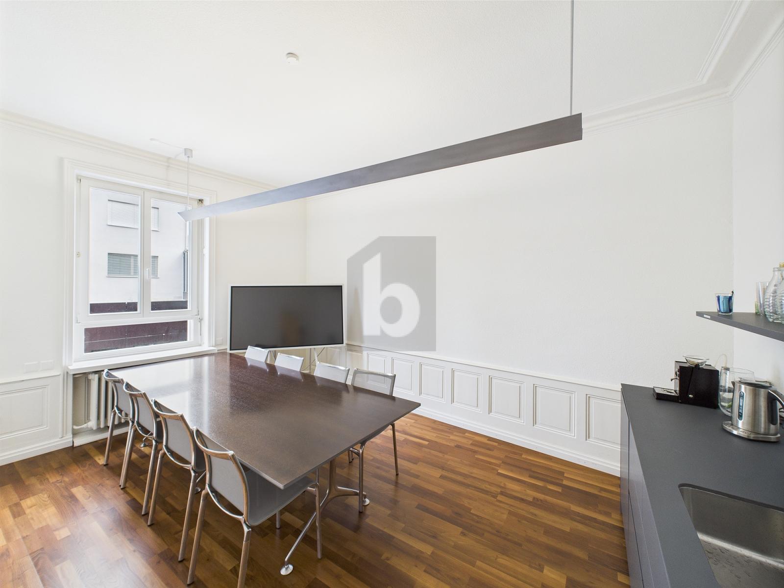 MODERN UND GERÄUMIG IM HERZEN DER STADT - 4