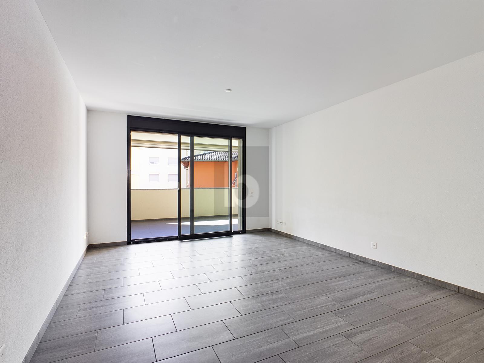 LUMINOSO E RISTRUTTURATO - 0