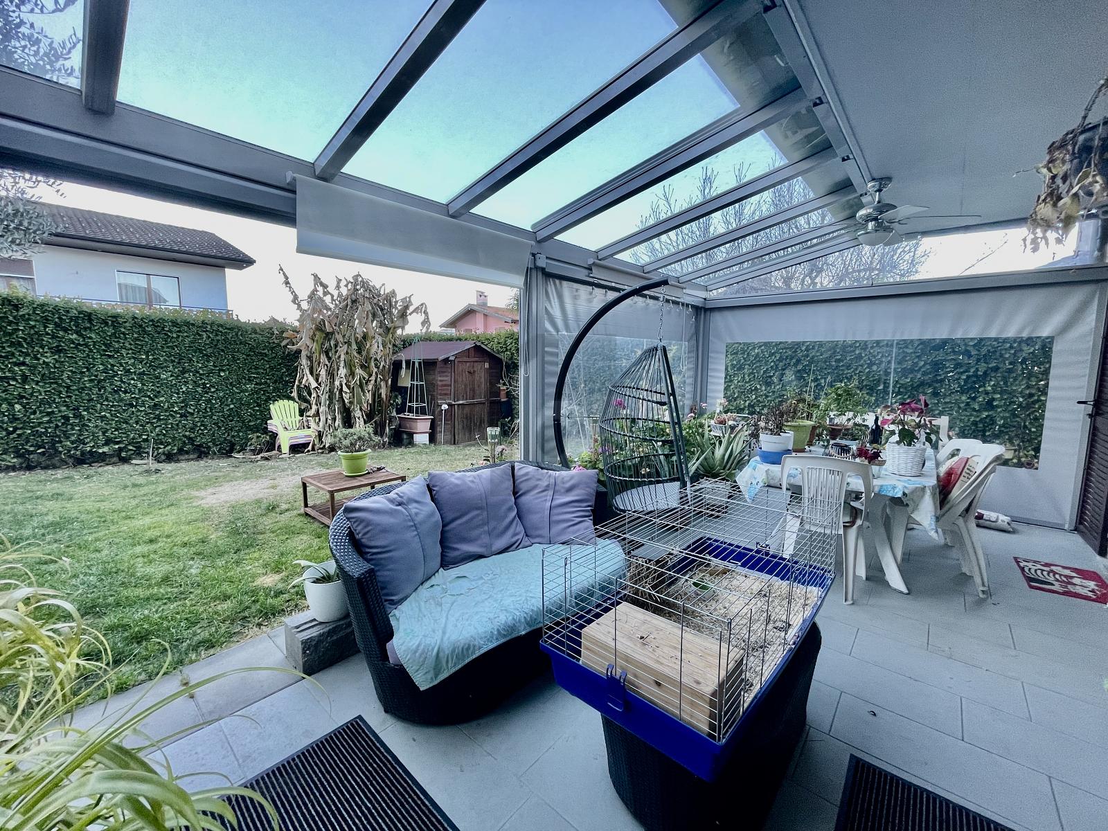 BIFAMILIARE MOLTO SPAZIOSA E LUMINOSA CON GIARDINO - 4