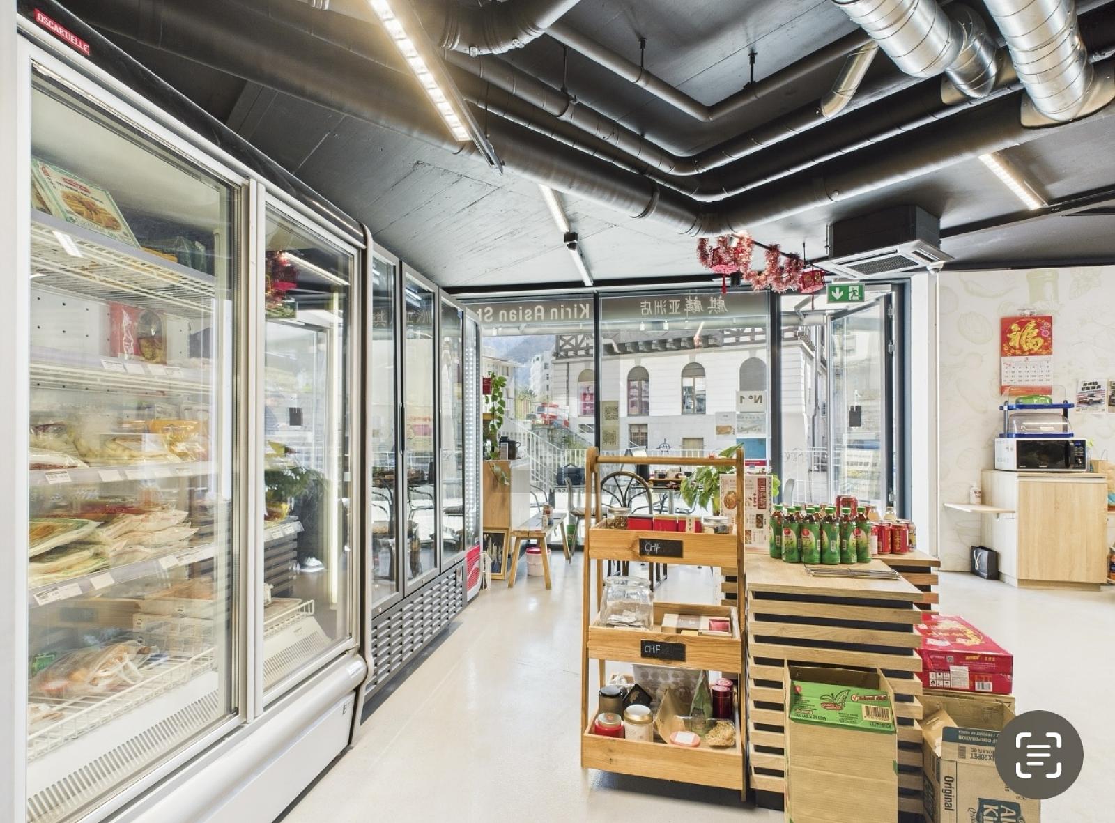 AU COEUR DE LA VILLE - 3