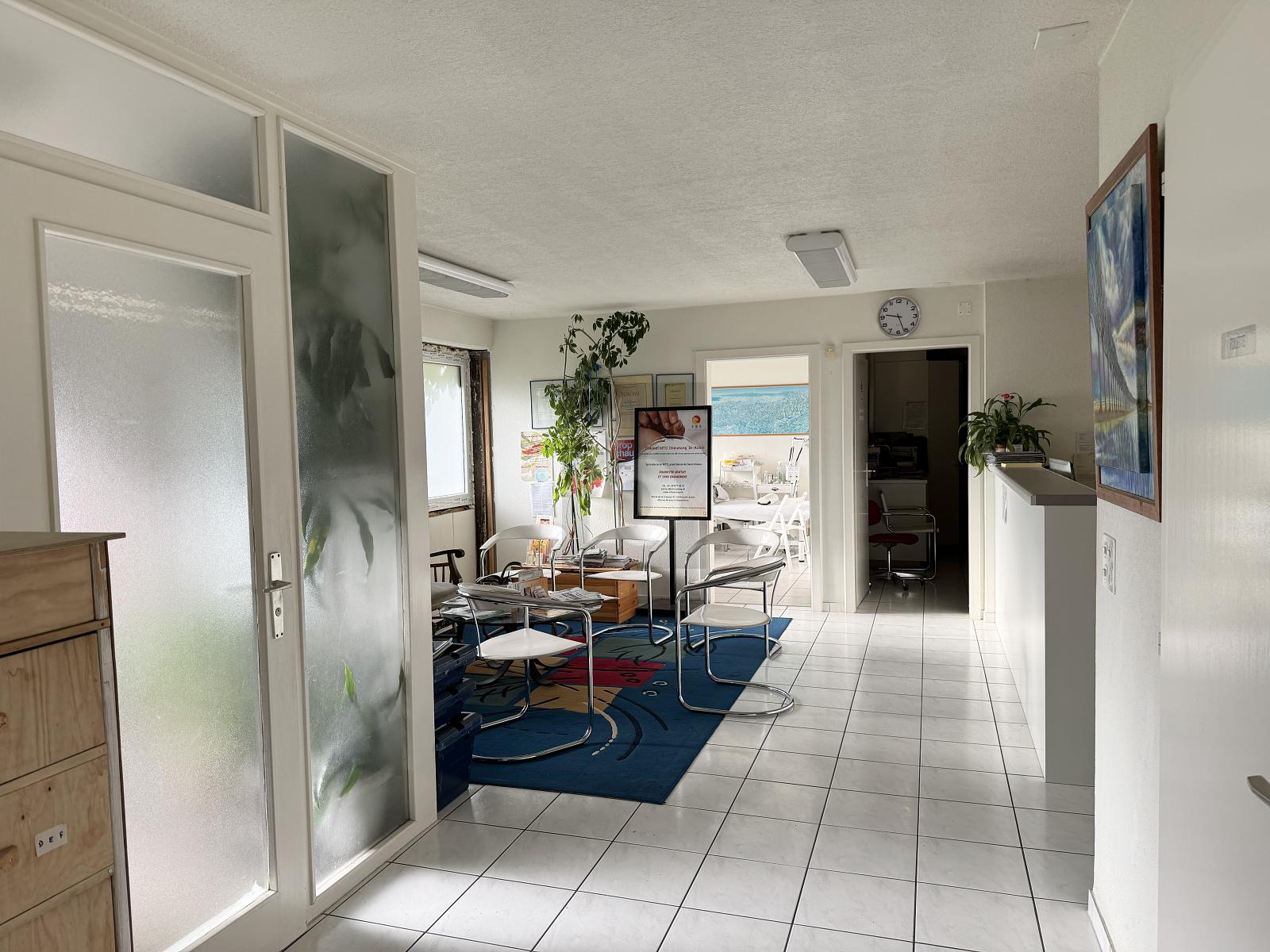 SPACIEUX CABINET MEDICAL ! - 2