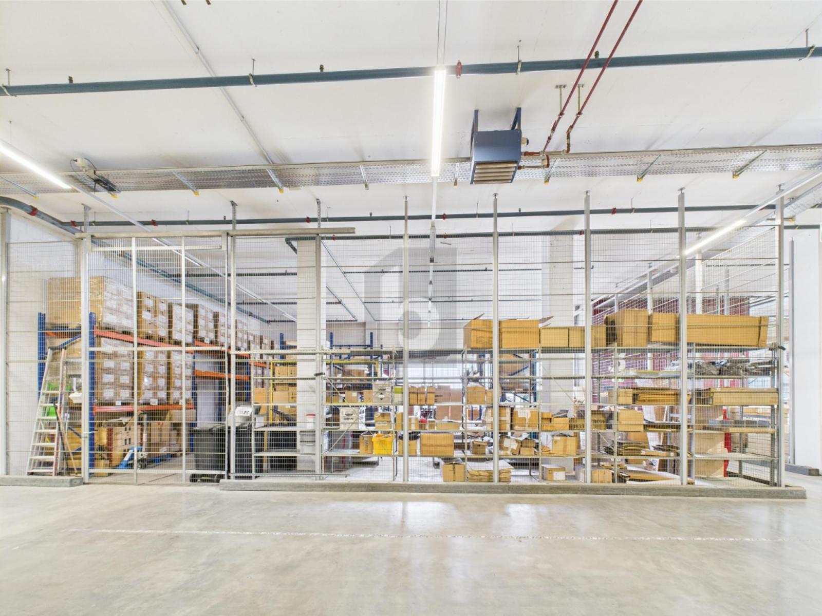 VIELFÄLLTIG NUTZBAR, MIT EIGENEM LAGER - 3