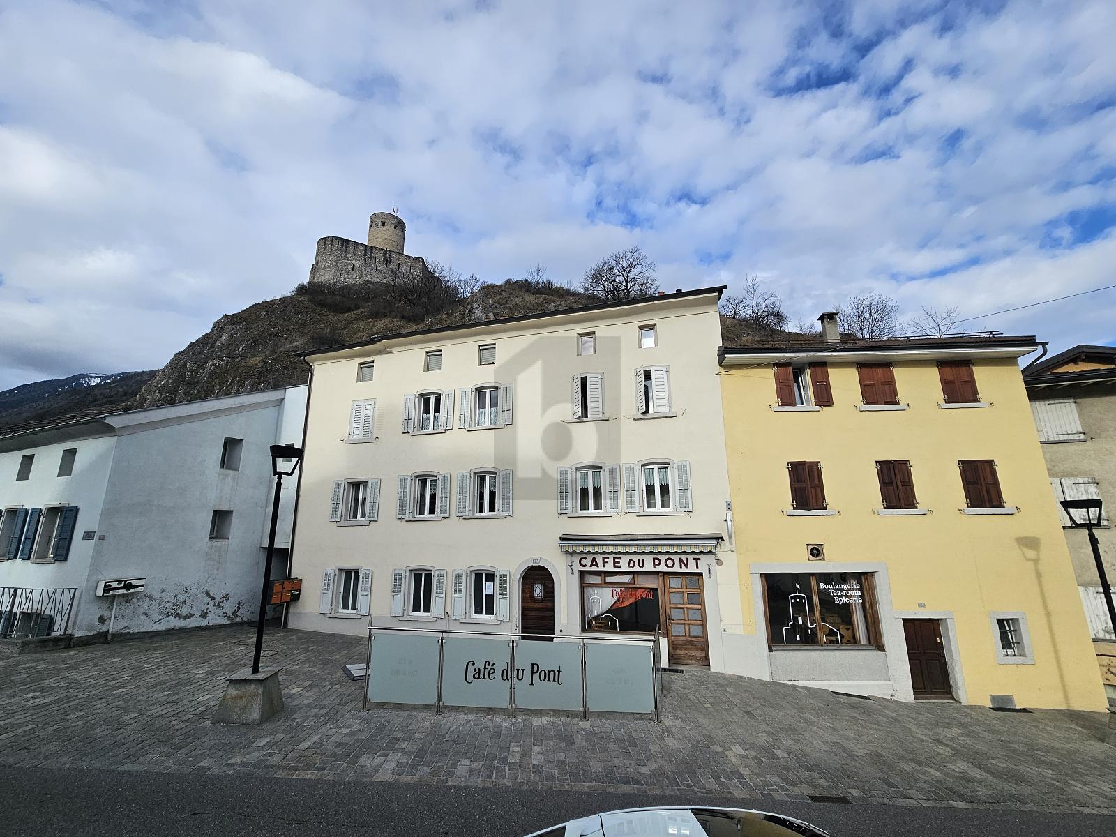 UNE OPPORTUNITÉ UNIQUE DANS UN CADRE CHALEUREUX - 0
