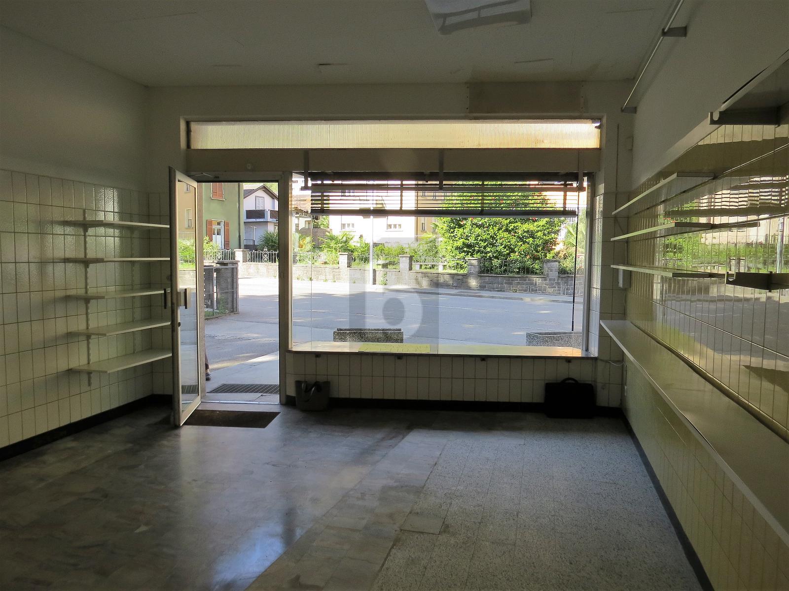 IDEALE SPAZIO COMMERCIALE - 0