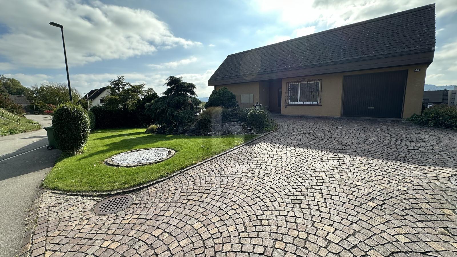 FAMILIENFREUNDLICH MIT GROSSEM GARTEN UND SAUNA - 1