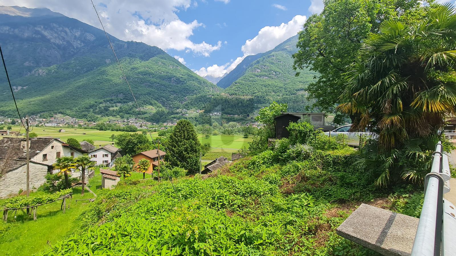 EDIFICABILE IN POSIZIONE SOLEGGIATA E CON VISTA APERTA - 1