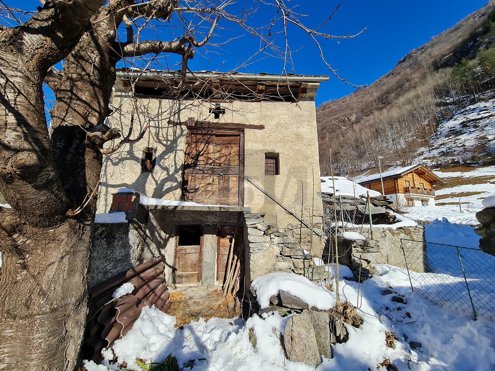 GRAZIOSA E CENTRALE - 3