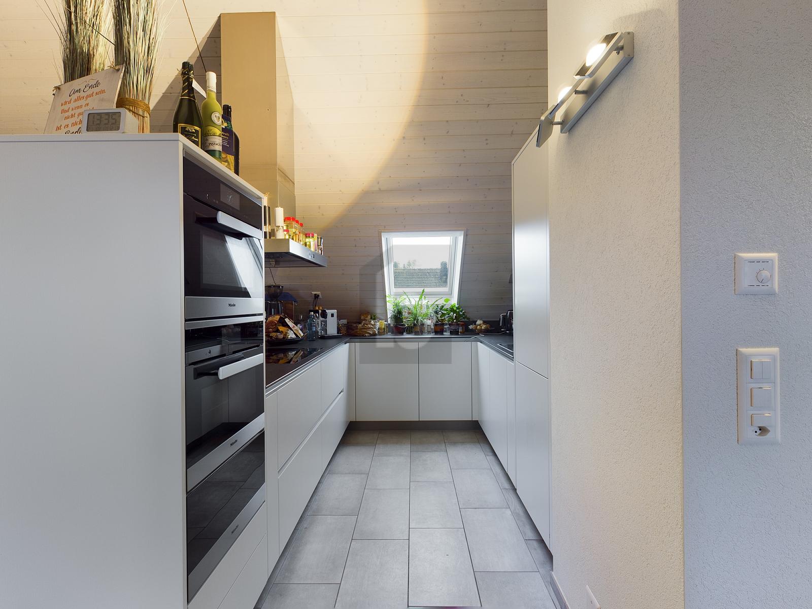 PREMIUM-WOHNEN MIT LOFT-CHARAKTER UND LIFTZUGANG - 1