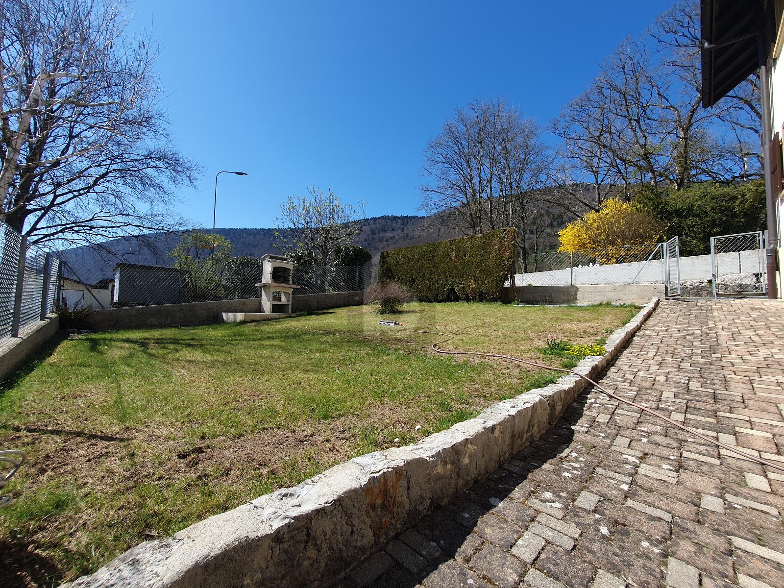 DUPLEX AVEC JARDIN DE PLAISANCE - 1