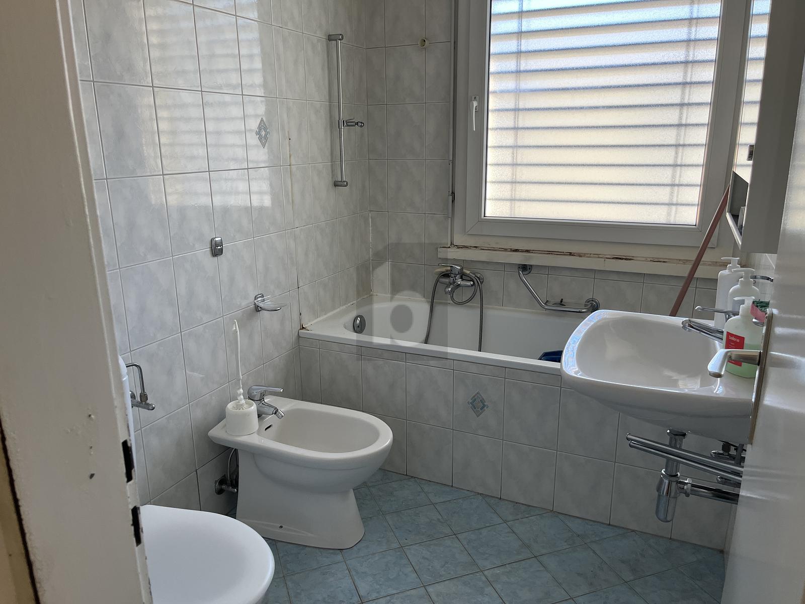 MOLTO LUMINOSA, SILENZIOSO E ACCOGLIENTE PROPRIETA - 4