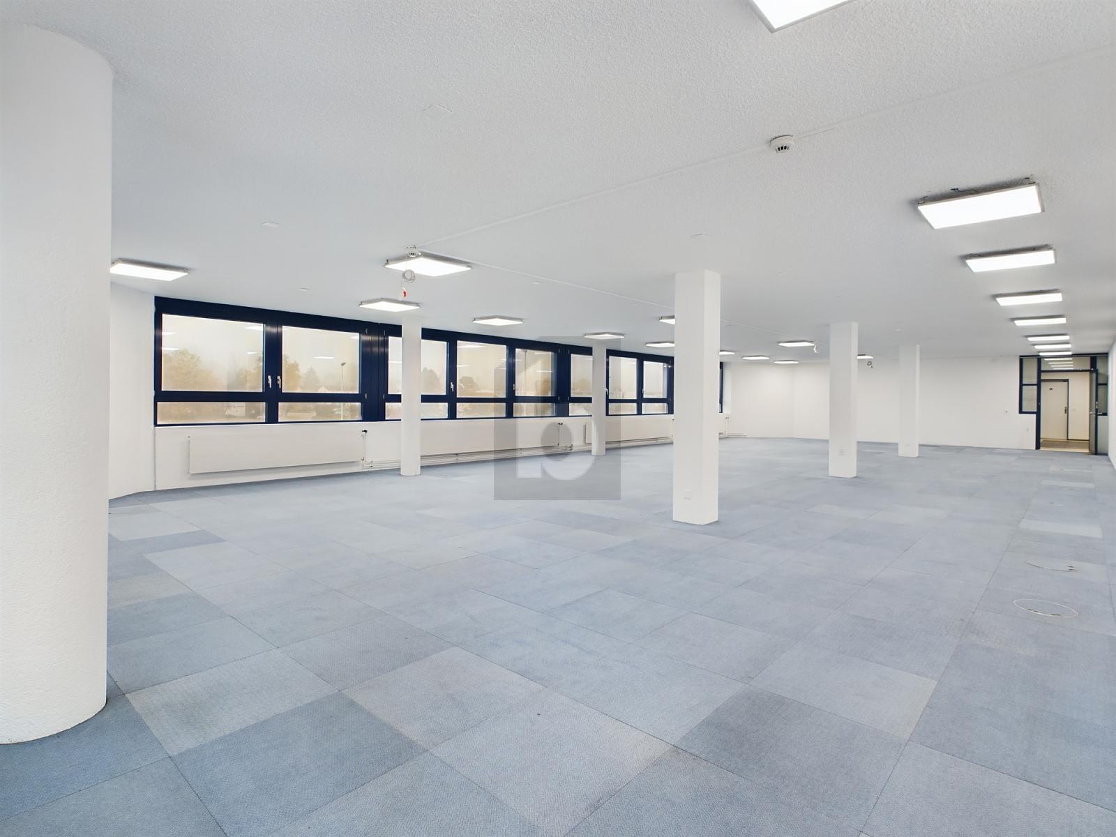 VON EINZEL-  BIS GROSSRAUMBÜRO (200/400/800 M2) - 1