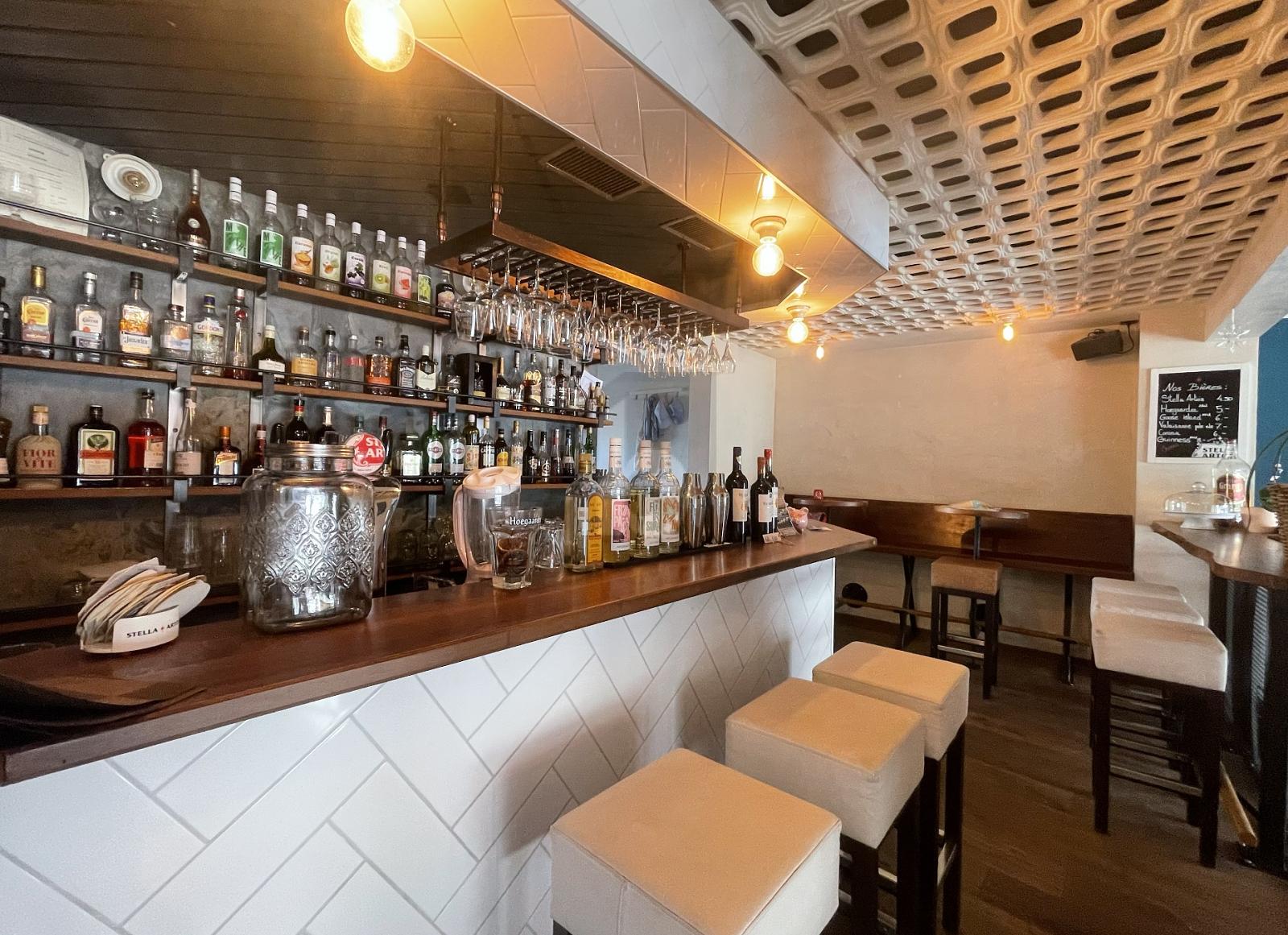 RESTAURANT A L'AVENUE DES OISEAUX ! - 1