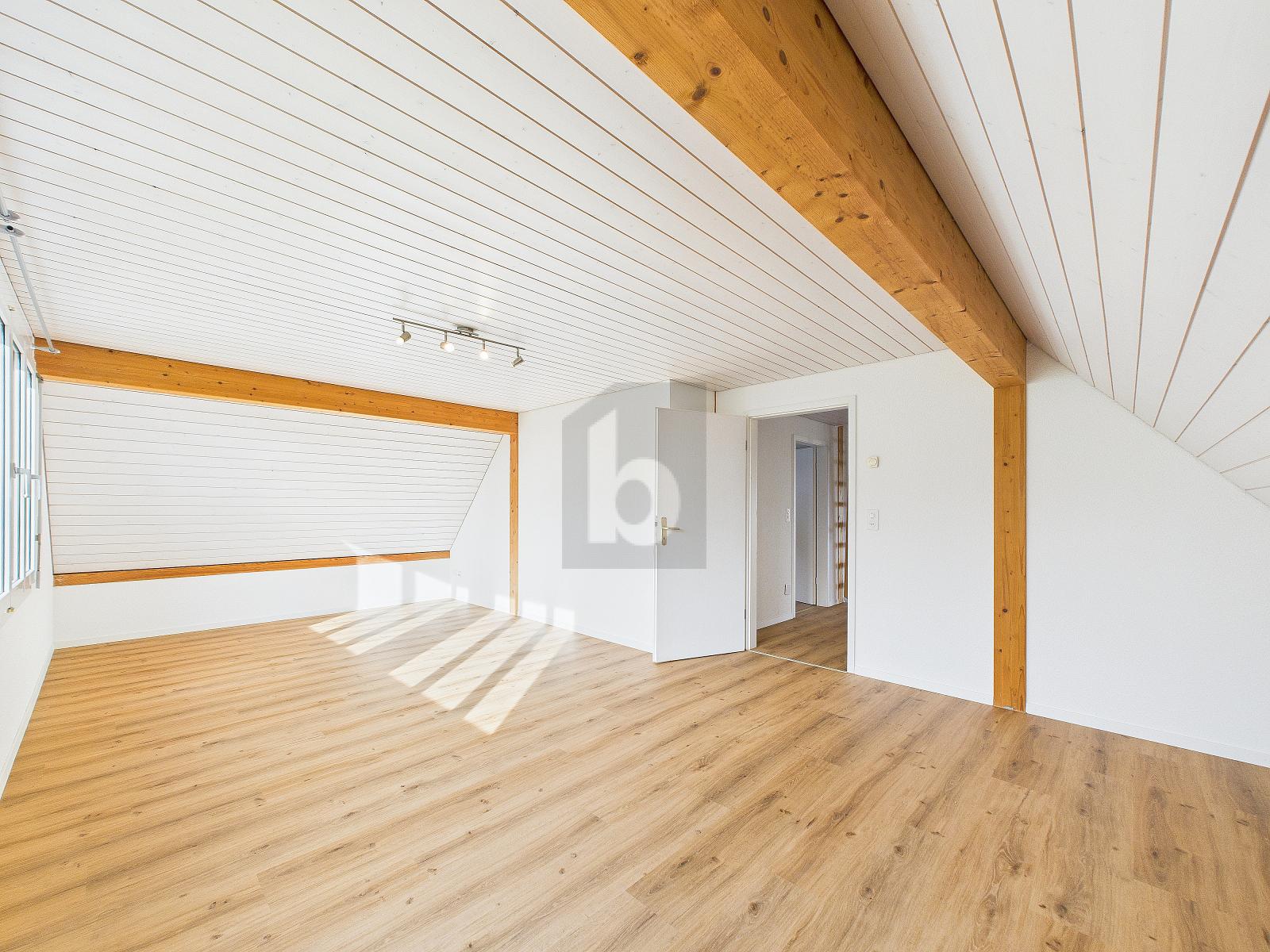 FANTASTISCHE AUSSICHT AN RUHIGER LAGE - 2