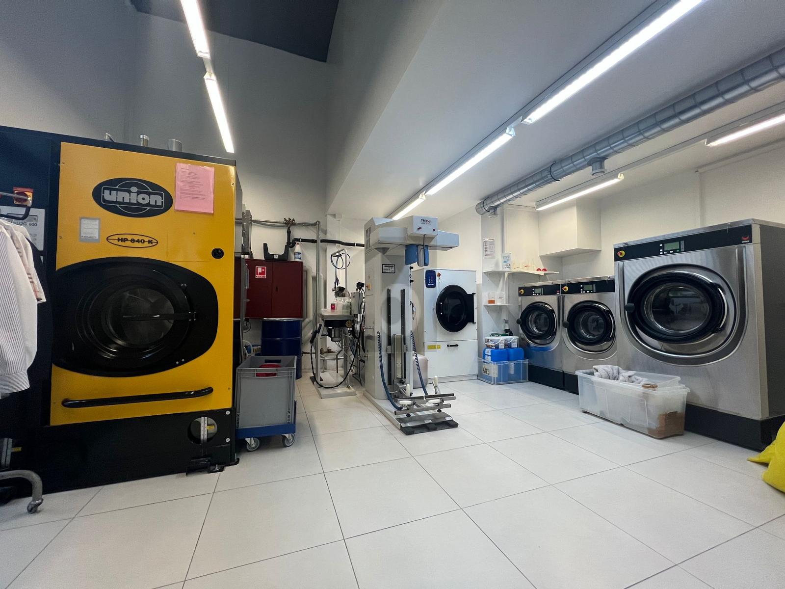 HOCHWERTIG AN IDEALER LAGE - 3