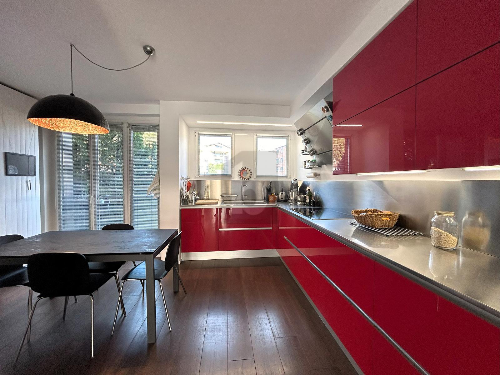 HELL UND GERÄUMIG - 1