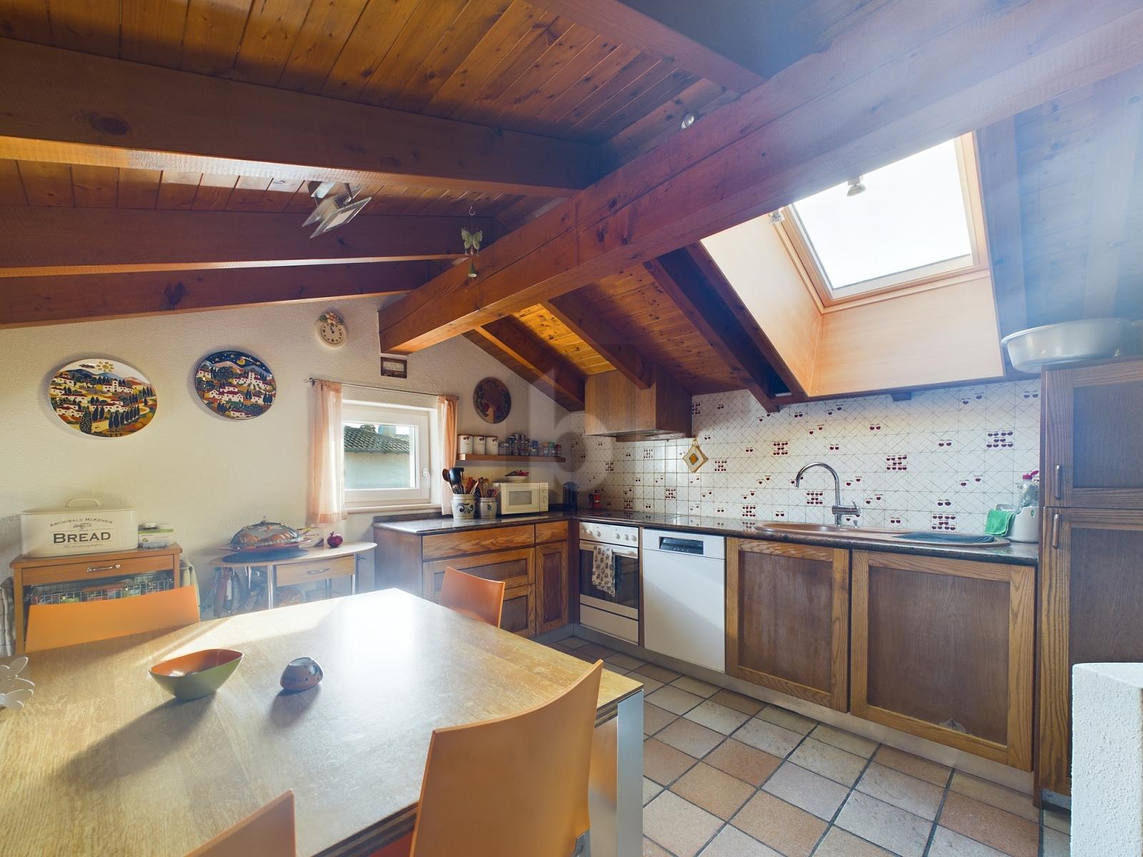 CON VISTA APERTA SUI MONTI - 4