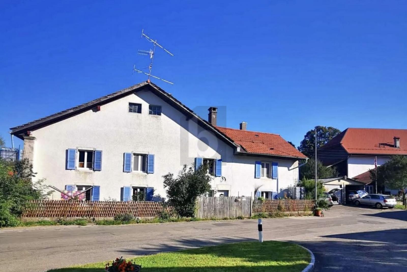 AUTHENTIQUE, RUSTIQUE ET PROCHE DE LA NATURE - 0