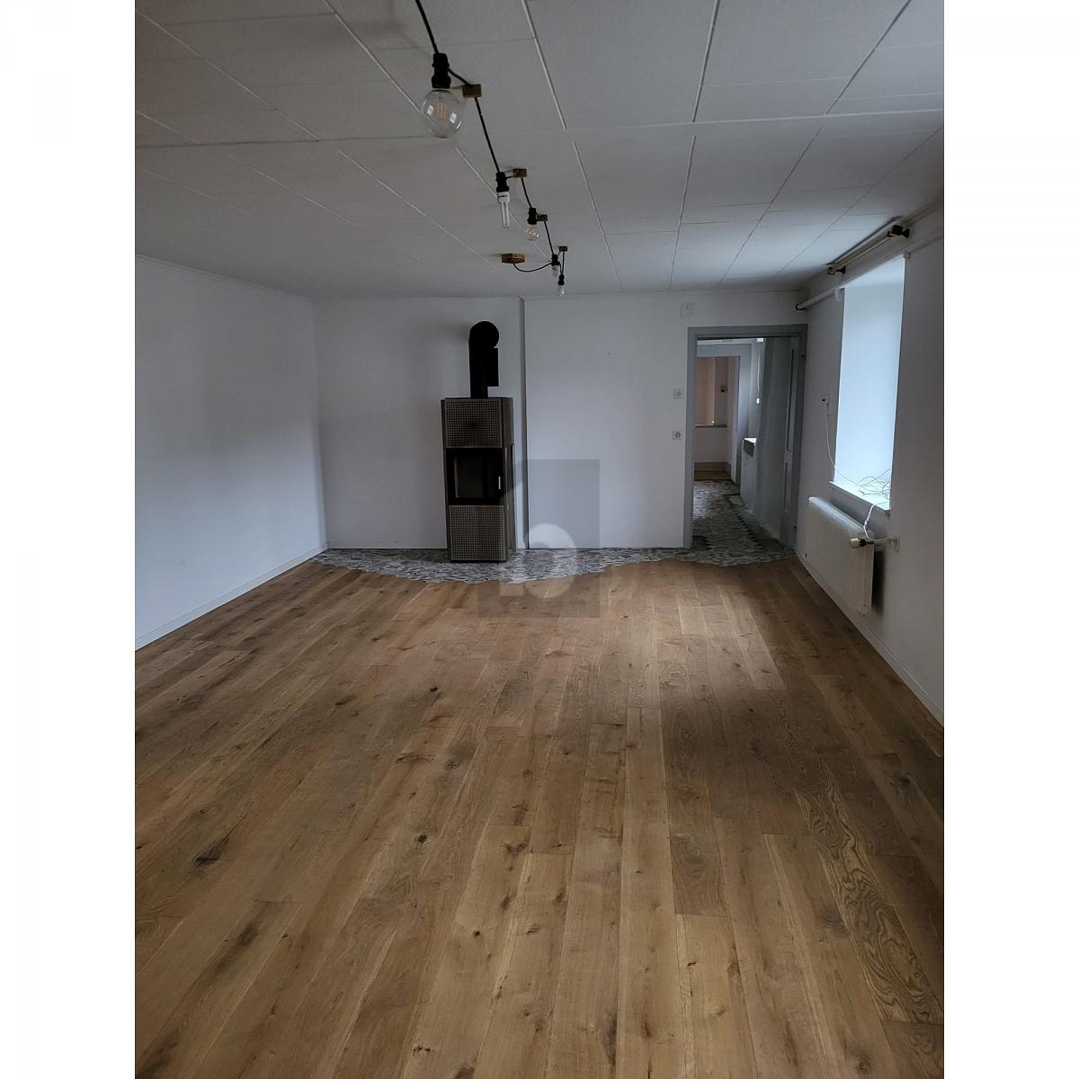 AUTHENTIQUE, RUSTIQUE ET PROCHE DE LA NATURE - 1