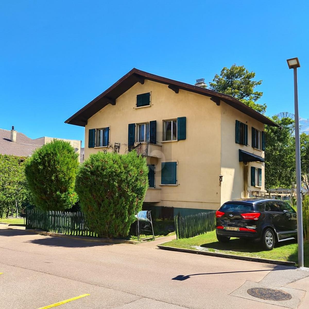 A RENOVER AVEC EXTENSION OU NOUVELLE CONSTRUCTION - 0