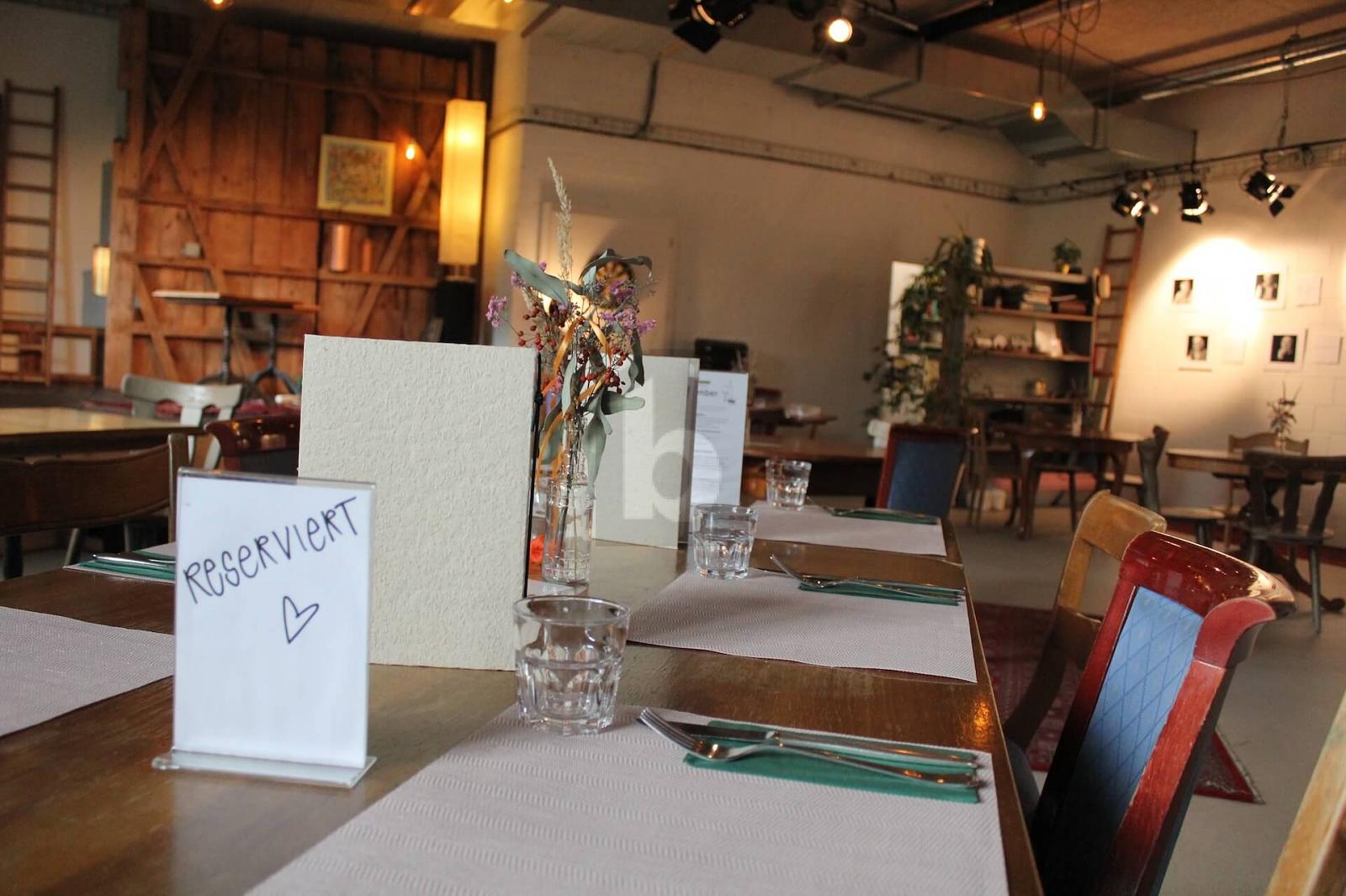 SCHMUCKSTÜCK IM DORFKERN - IDEAL FÜR GASTRO - 1