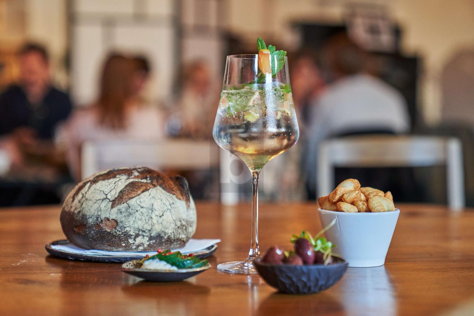 SCHMUCKSTÜCK IM DORFKERN - IDEAL FÜR GASTRO - 2