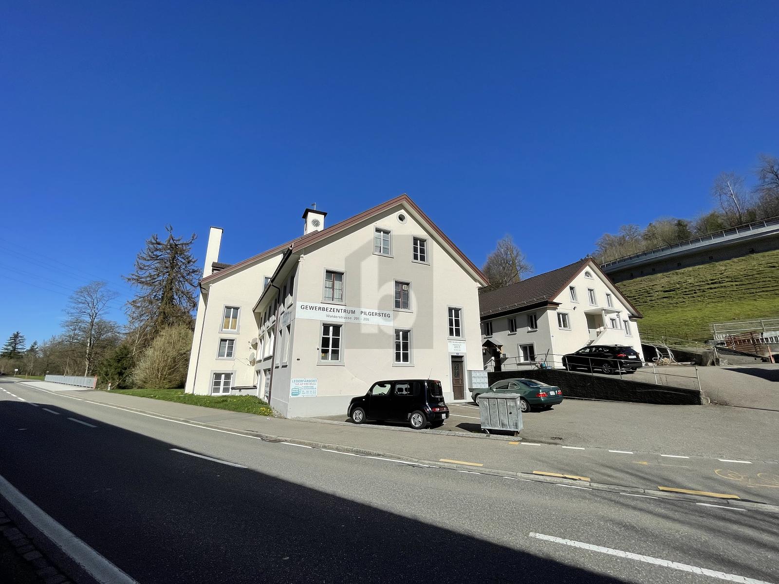 EINMALIGE GELEGENHEIT FÜR INVESTOREN - 1