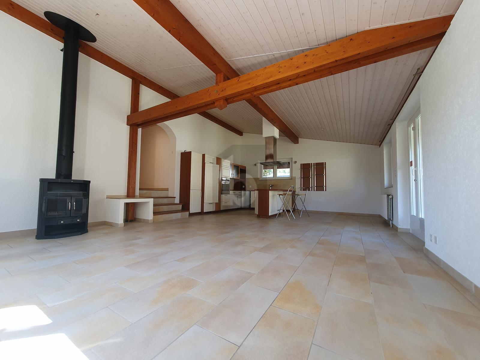 AU REZ AVEC JARDIN DE PLAISANCE - 2