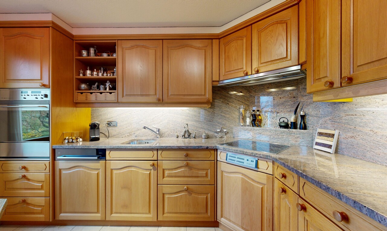 Charmante 3.5-Zimmer-Wohnung mit Seesicht in Altendorf SZ - 4