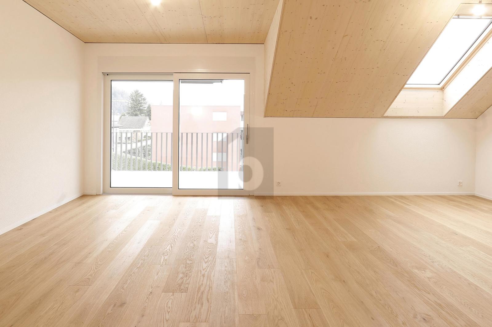 HOCHWERTIGER NEUBAU AN SONNIGER LAGE! - 2