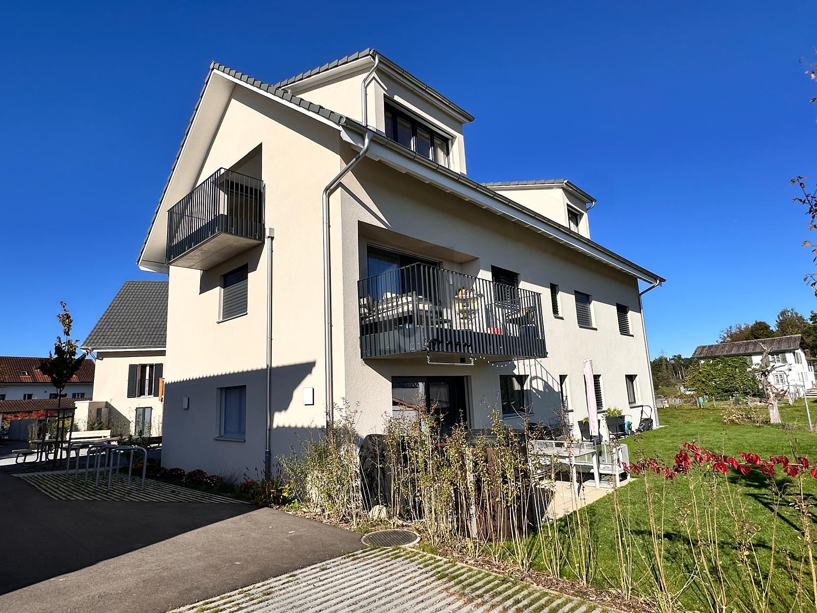 TOP MODERN IN EIGENTUMSQUALITÄT - 4