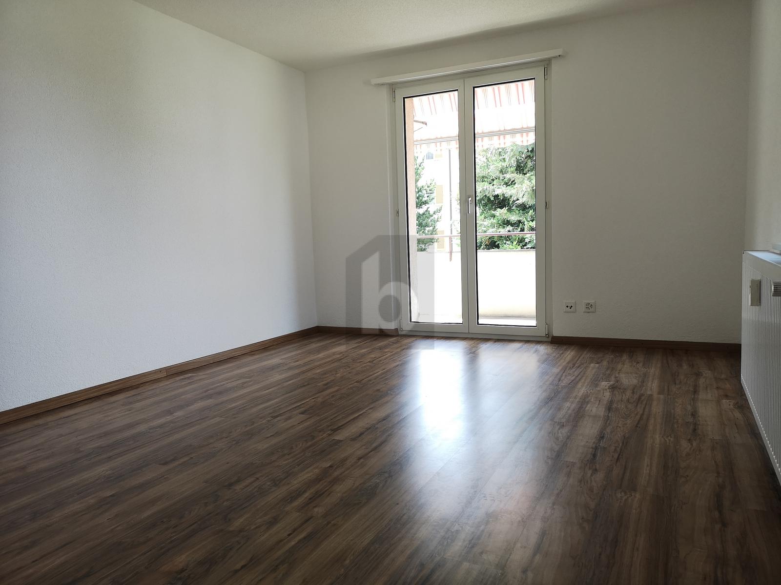 LICHTDURCHFLUTET UND SANIERT MIT BALKON! - 3