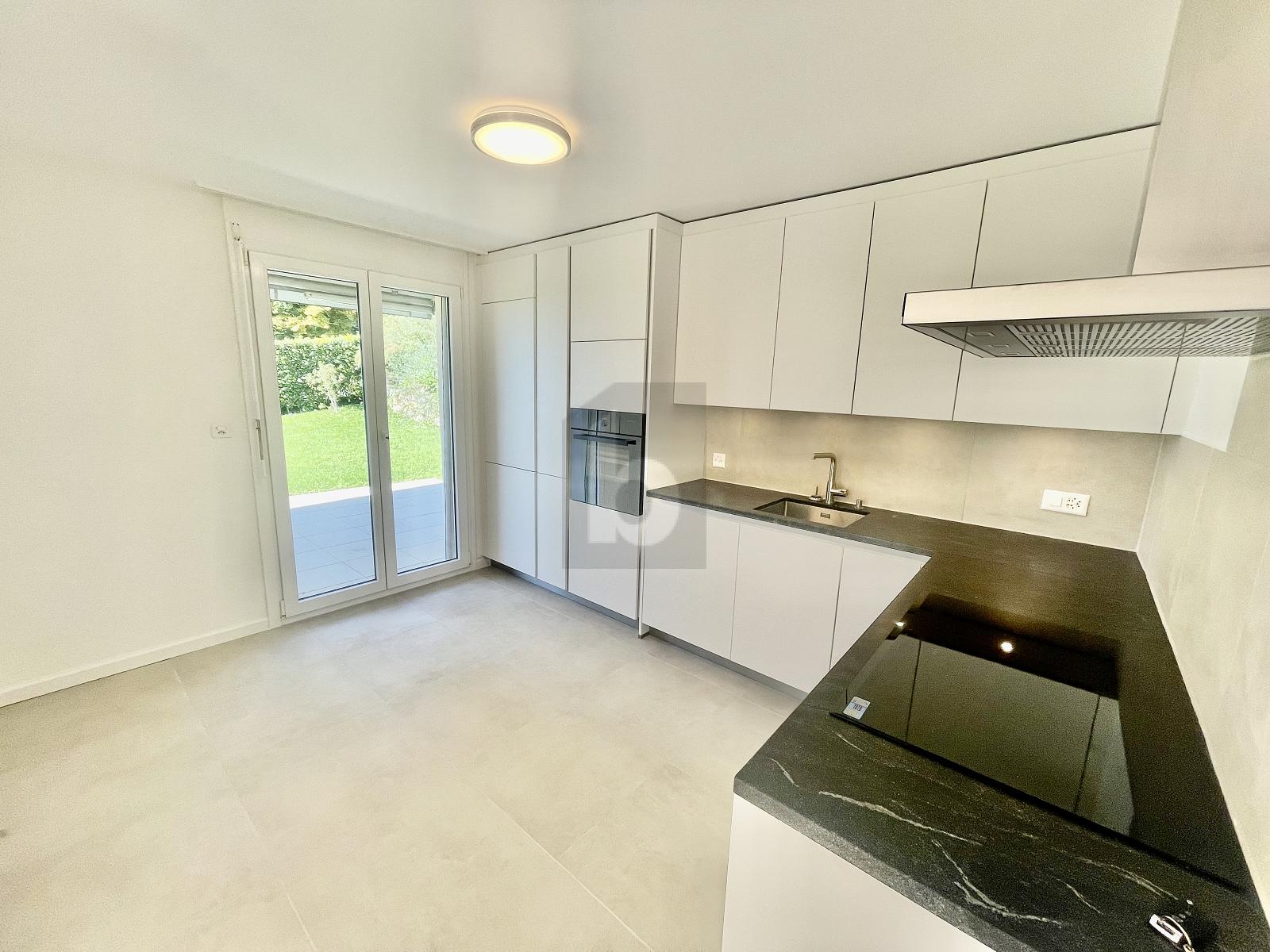 MAGNIFIQUE AVEC  JARDIN ET ET VUE DÉGAGÉE - 3