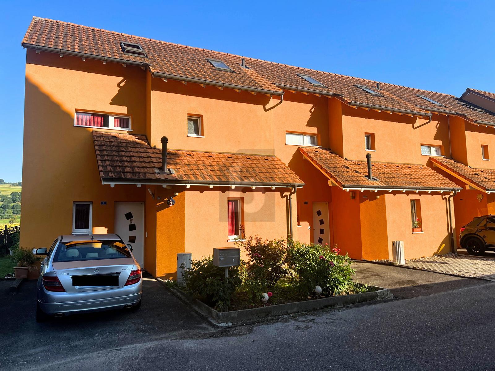 MAGNIFIQUE BIEN DANS UN ENVIRONNEMENT FAMILIAL - 0