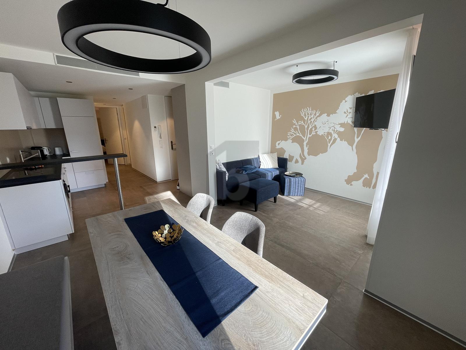 EXKLUSIV MIT RUNDUM-SERVICE - 0