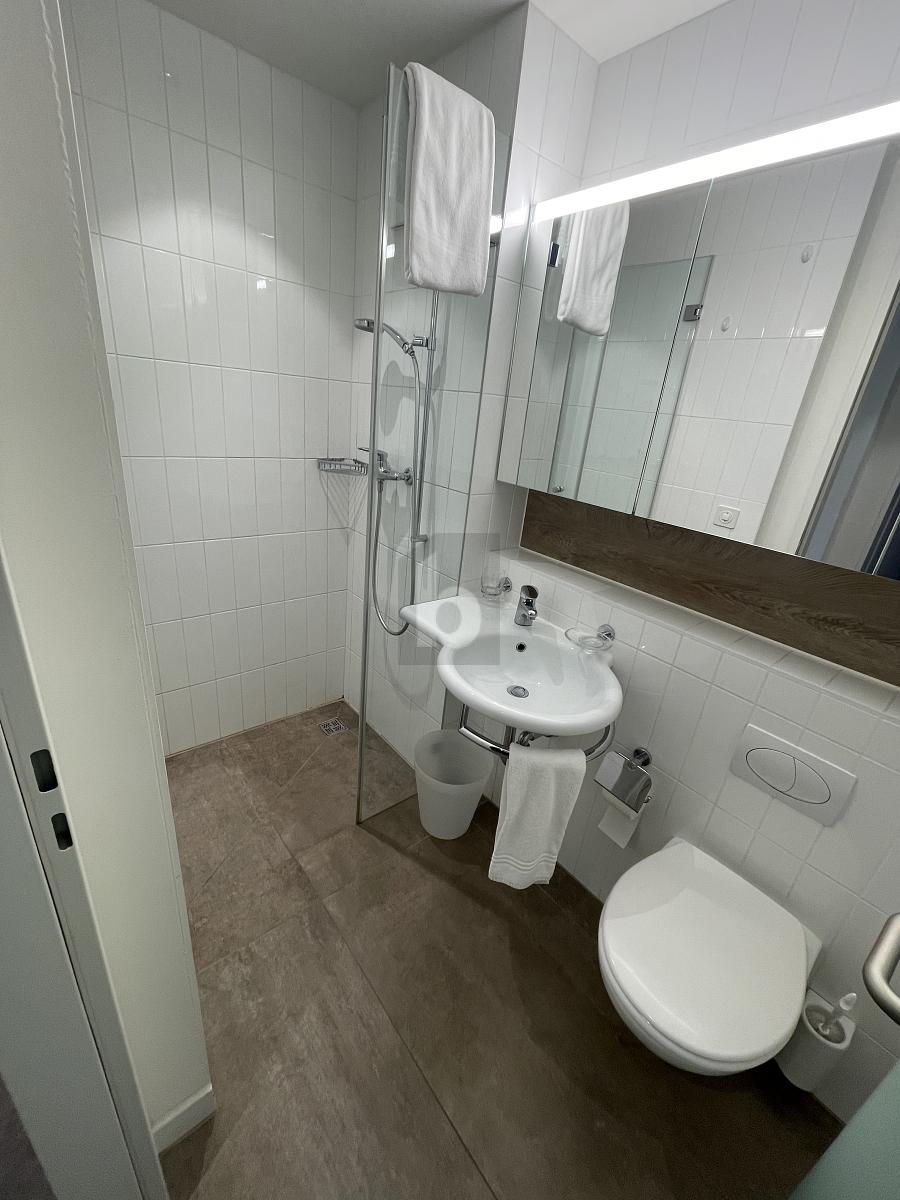 EXKLUSIV MIT RUNDUM-SERVICE - 4